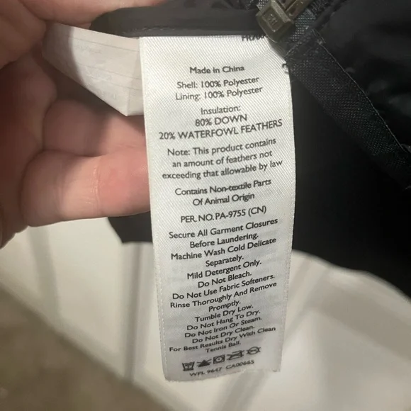 🔥 Eddie Bauer Womens Small Black Puffer Jacket - Picture 4 of 4